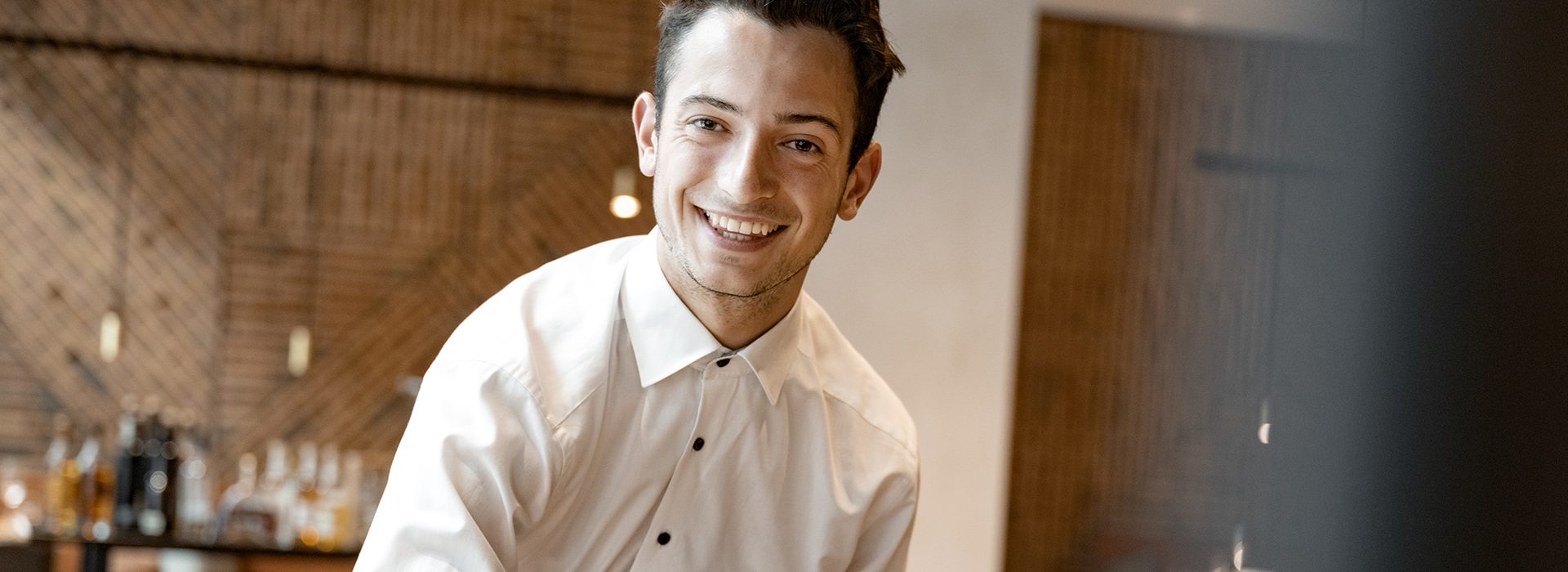 ATLANTIC_Hotel_Münster_Abendservice-9_©-Oliver-Pracht_1920x700